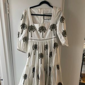 Agua by Agua Bendita size Medium. Embroidered Palm Tree dress- WORN ONCE!